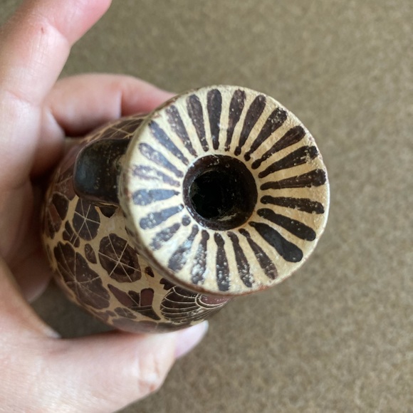 Greek antique style small alabaster pitcher with handle, handmade, vintage - Picture 6 of 9